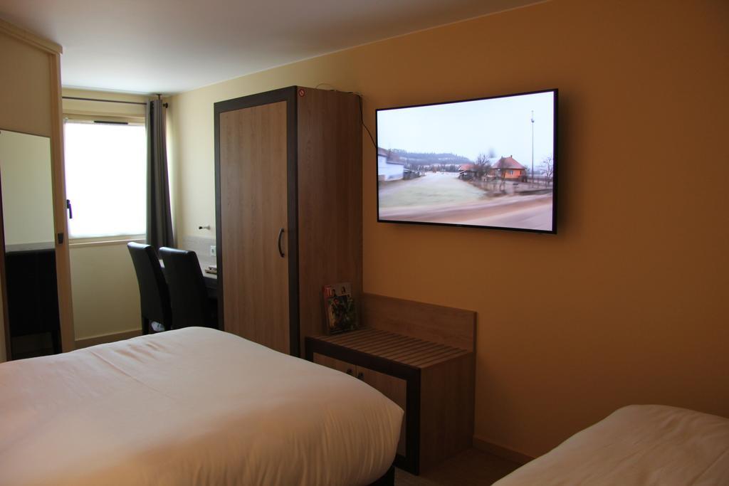 Logis Lhotel Restaurant Antony Verrieres Le Buisson Massy  Zimmer foto