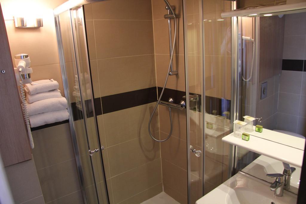 Logis Lhotel Restaurant Antony Verrieres Le Buisson Massy  Zimmer foto